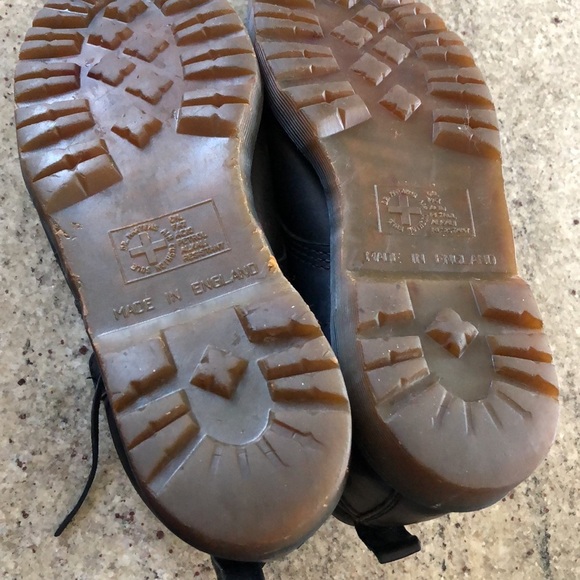 Dr. Martens Black Mid Cut Boots Made in England - Picture 10 of 10